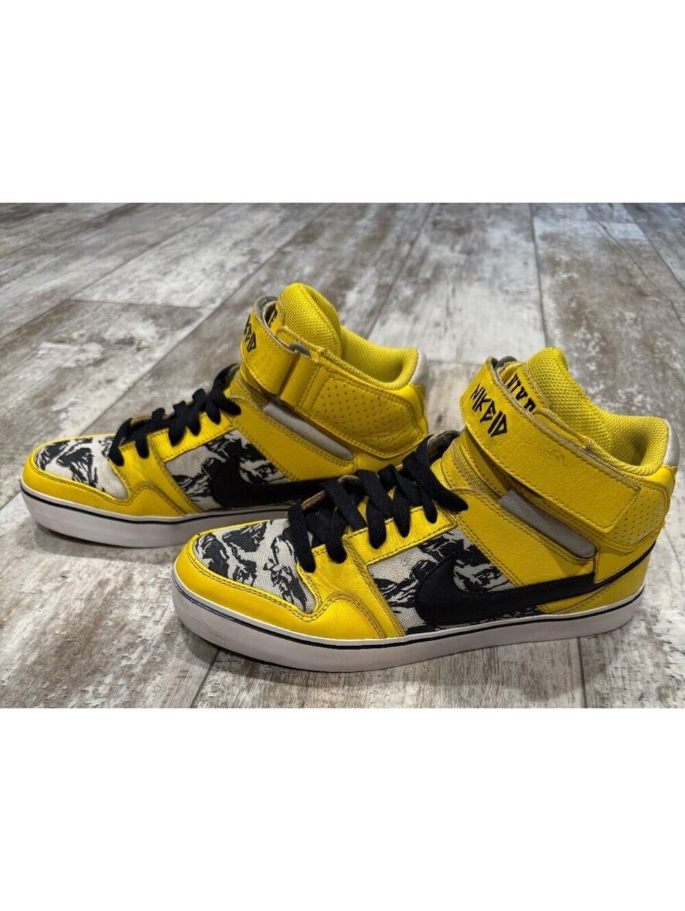 NikeID Mogan High Top Mens 9 Yellow Black Custom Skate Shoes